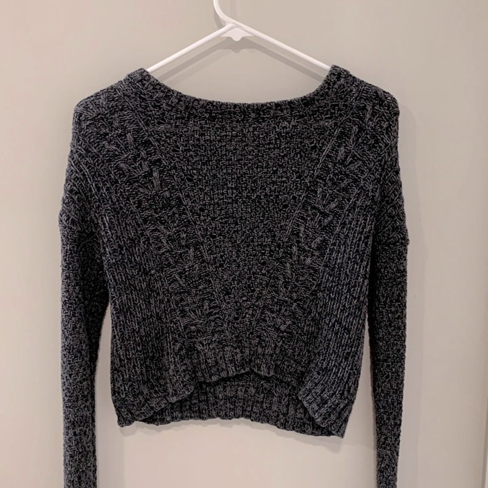Black sweater cropped